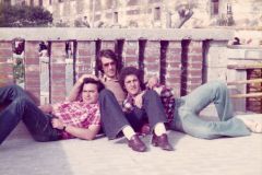 1976_1
